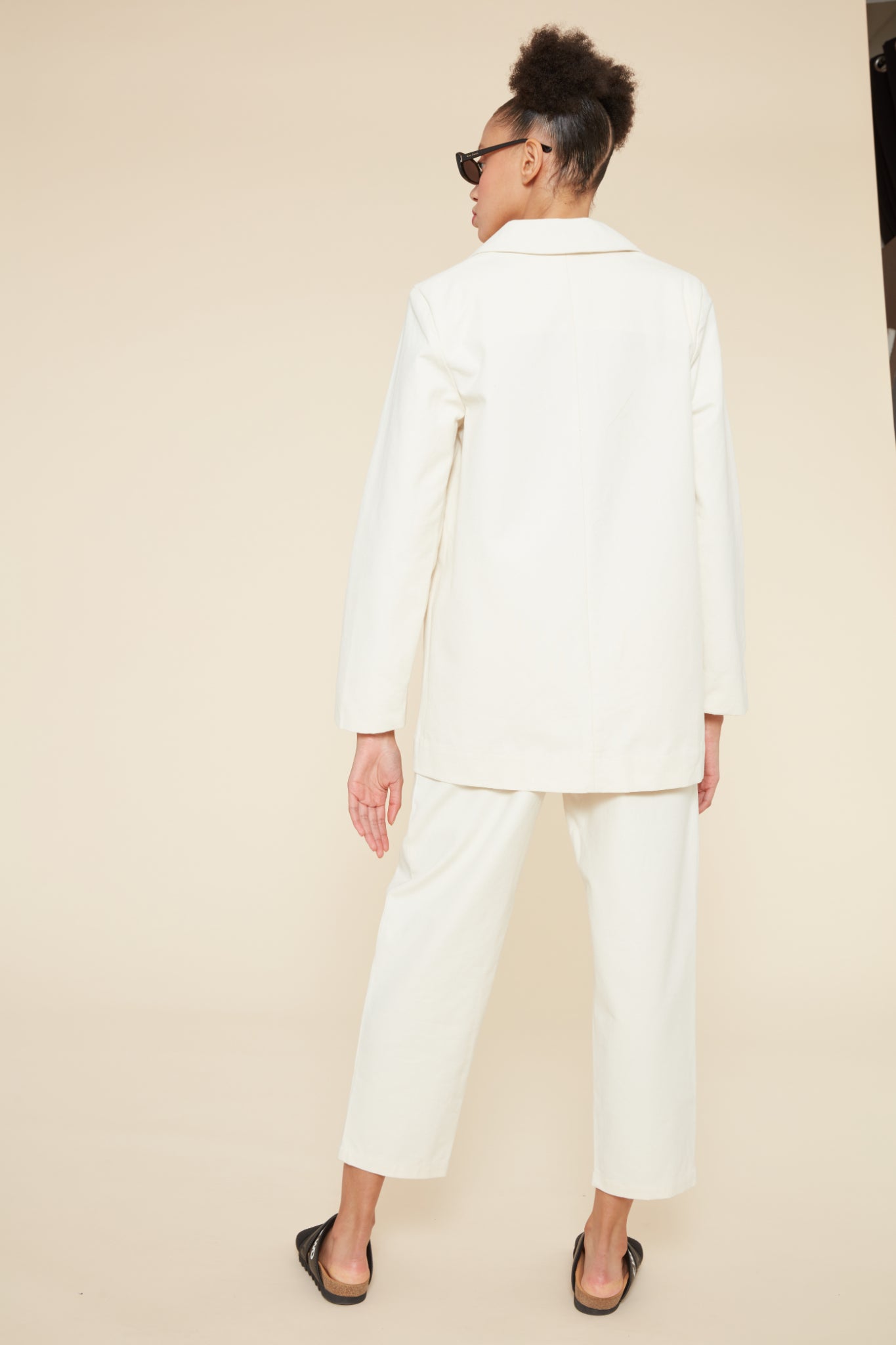 Kowtow